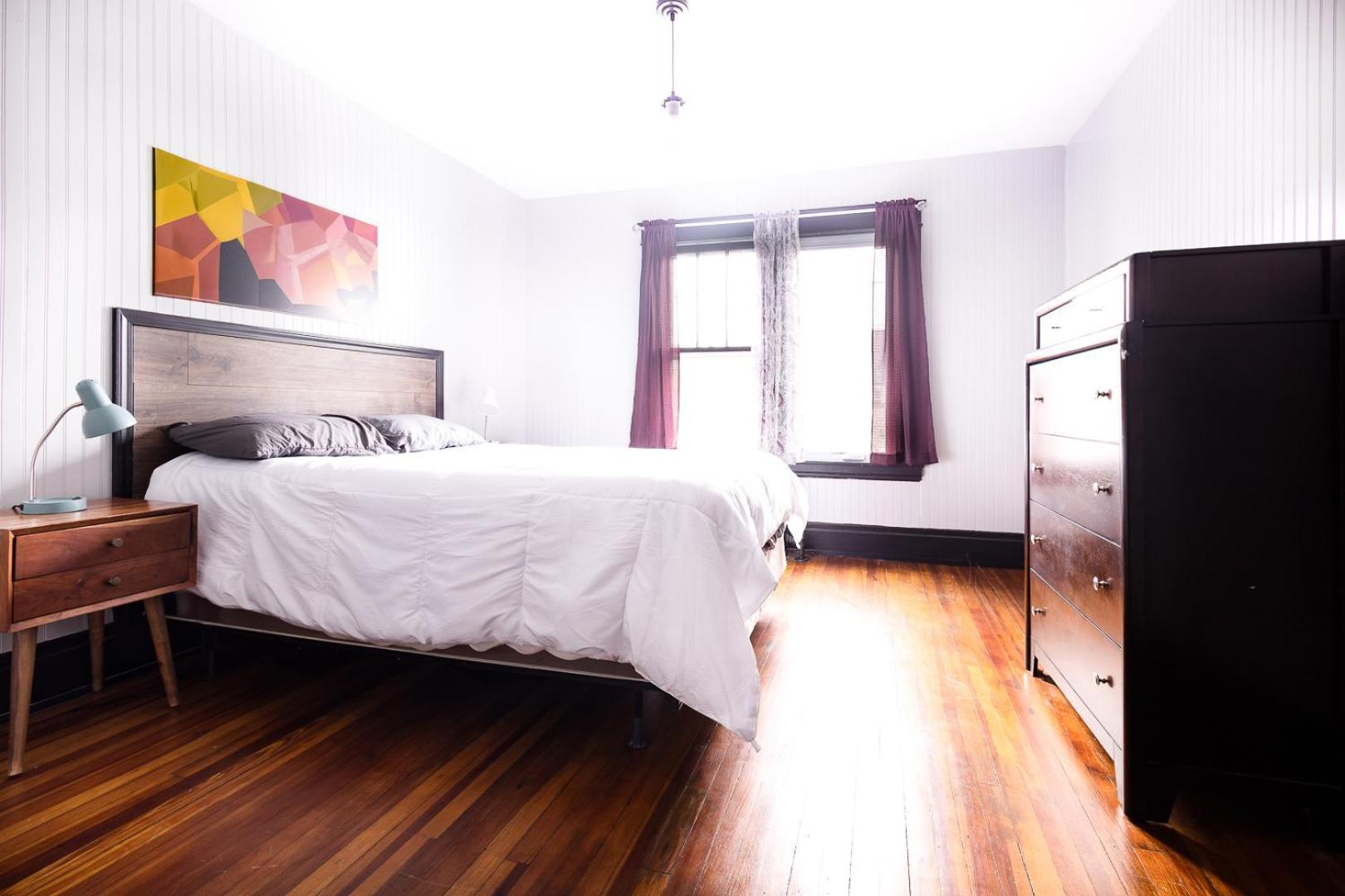 The Pub- 8Br Free Parking, Minutes From Falls & Casino Niagara Falls Bagian luar foto