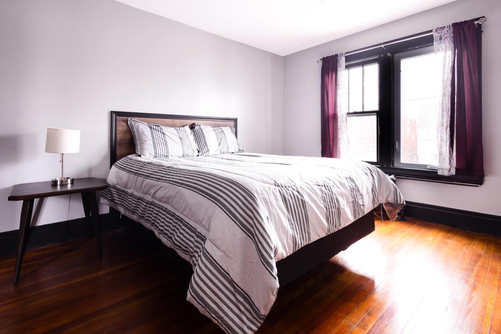 The Pub- 8Br Free Parking, Minutes From Falls & Casino Niagara Falls Bagian luar foto